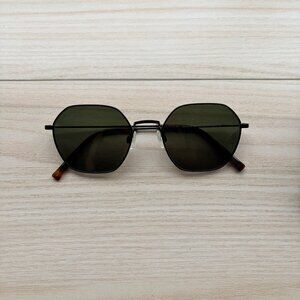 Warby Parker - unworn sunglasses - Keiko